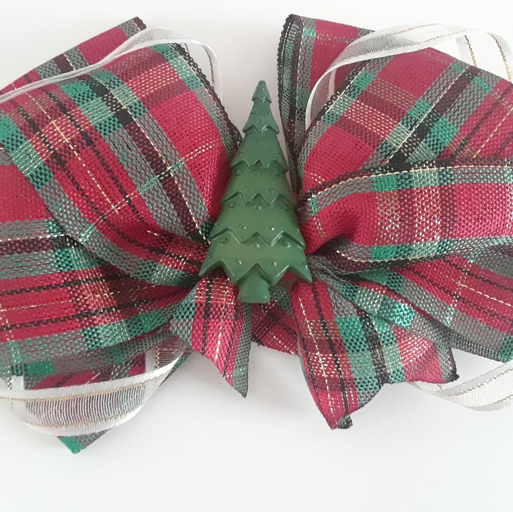 Holiday hair bow